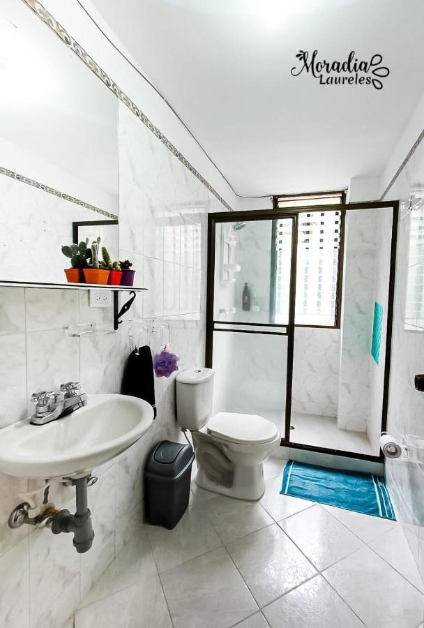 Appartamento Moradia Laureles Medellín Esterno foto