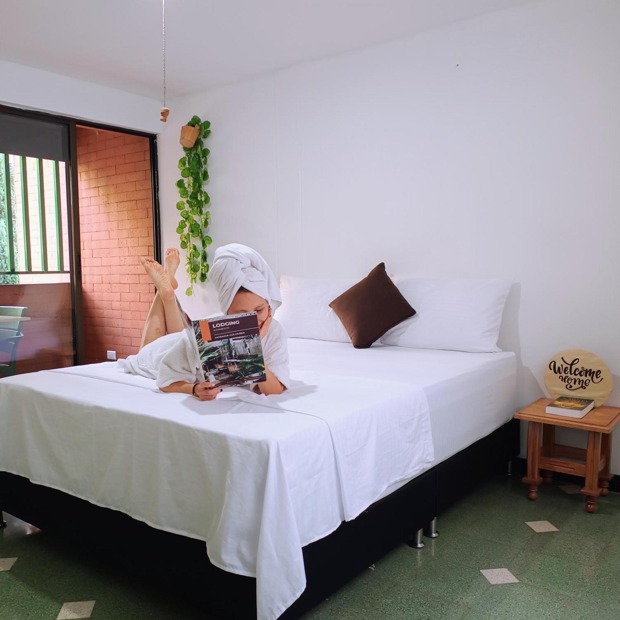 Appartamento Moradia Laureles Medellín Esterno foto